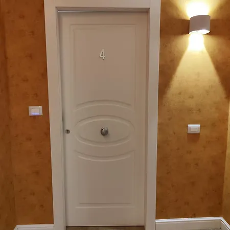 La Pietra 1911 Pensión