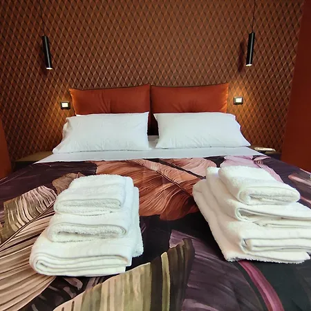 La Pietra 1911 Pensión 3*